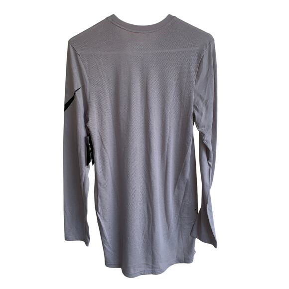 New NIKE Men's Dri-Fit Long Sleeve Basketball T-Shirt (891601) Gray Small NWT - Picture 2 of 6